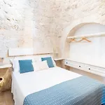 Βίλα Trullo Alba *