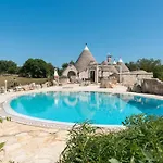 Βίλα Trullo Alba *