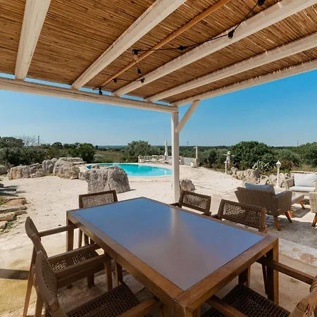 Trullo Alba *