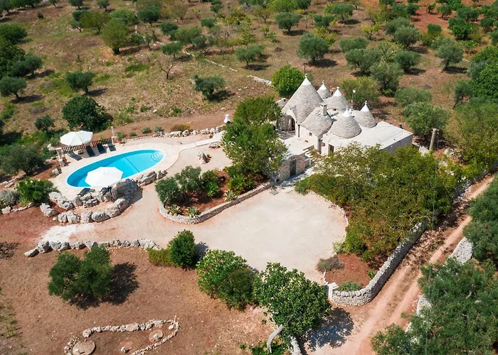Trullo Alba *